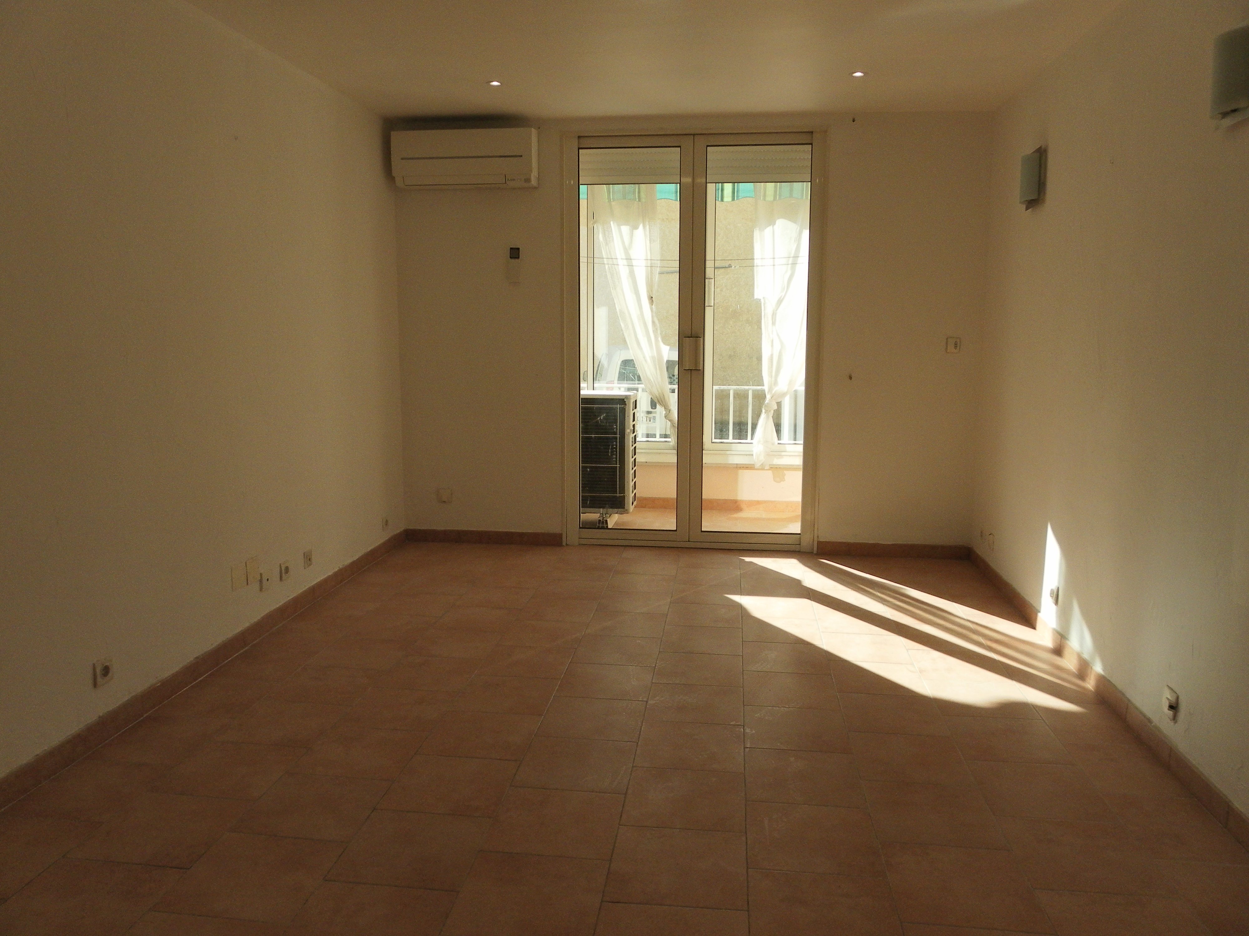 Appartement T4 avec garage, cave et parking - Manosque - Réf. 202 - Photo 2